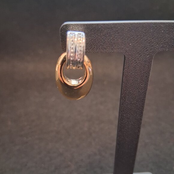 Napier Pineapple Earrings, Elastic Bracelet, Silver/Gold Toned Hoop Earrings - Picture 10 of 16